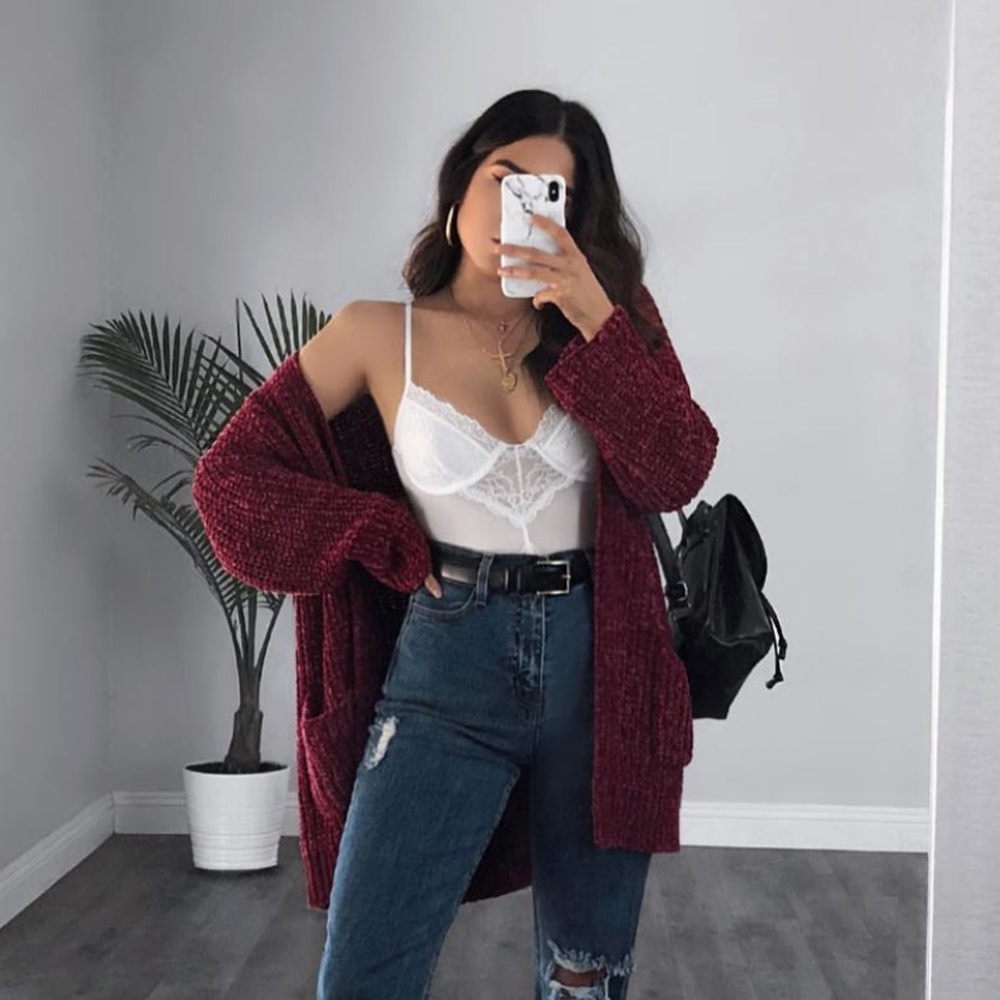 White Lacey Bodysuit 🤍